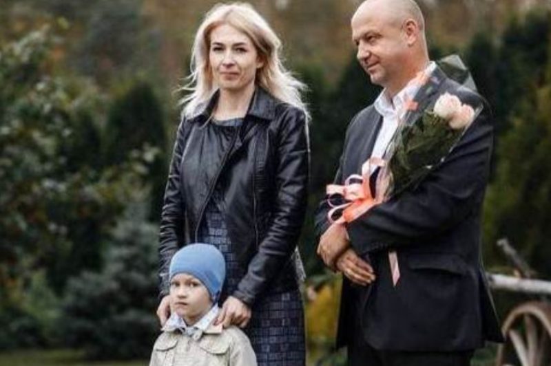 Оксана и Александр Велесницкие с сыном