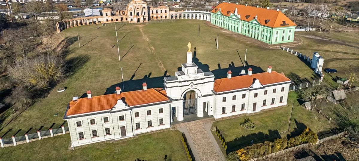 Ружанский дворец, Ружаны