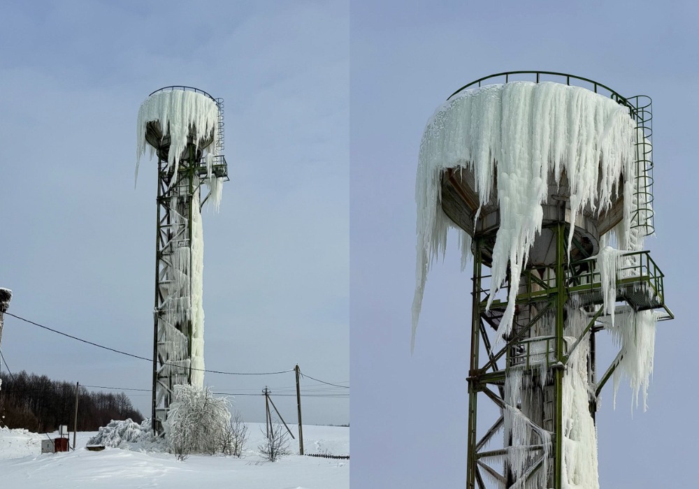 водонапорная башня покрылась льдом