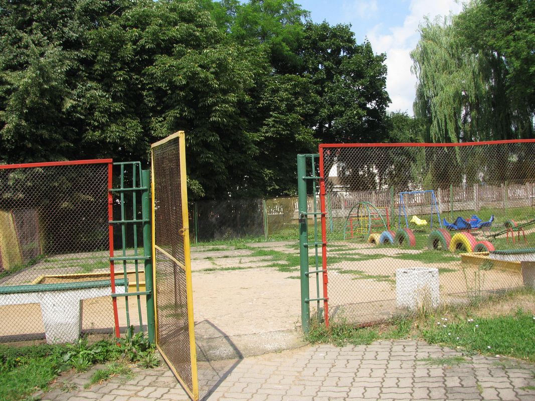 детская площадка